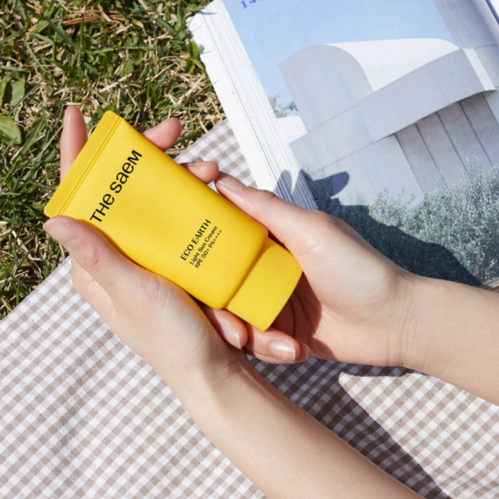 the SAEM Eco Earth Light Sun Cream SPF50+ PA++++ 50g